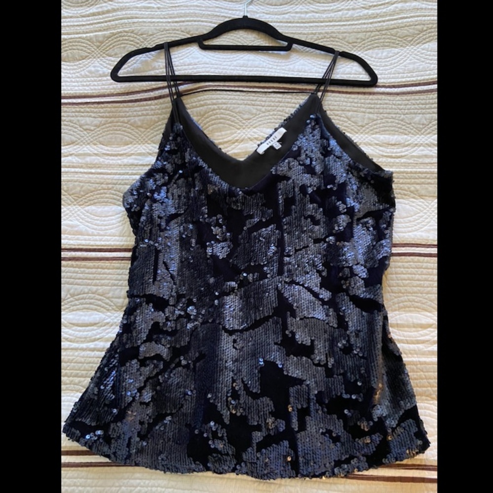 Women’s black sequin Top